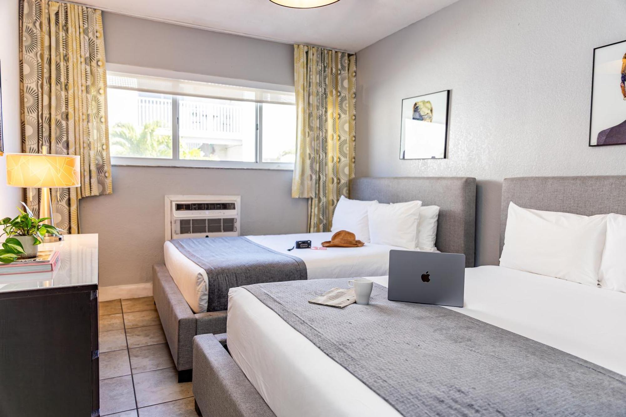Beachside All Suites Hotel Miami Beach Buitenkant foto